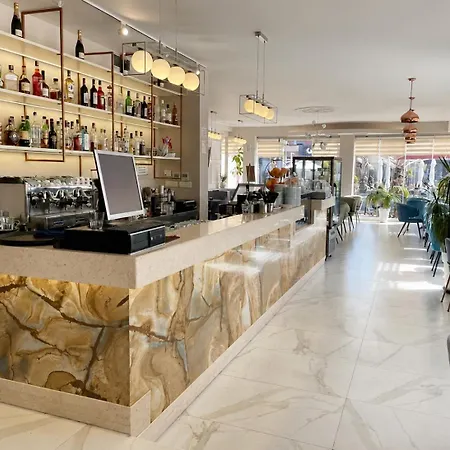 Bizant Boutique & Coffee Bar Hotel 4*